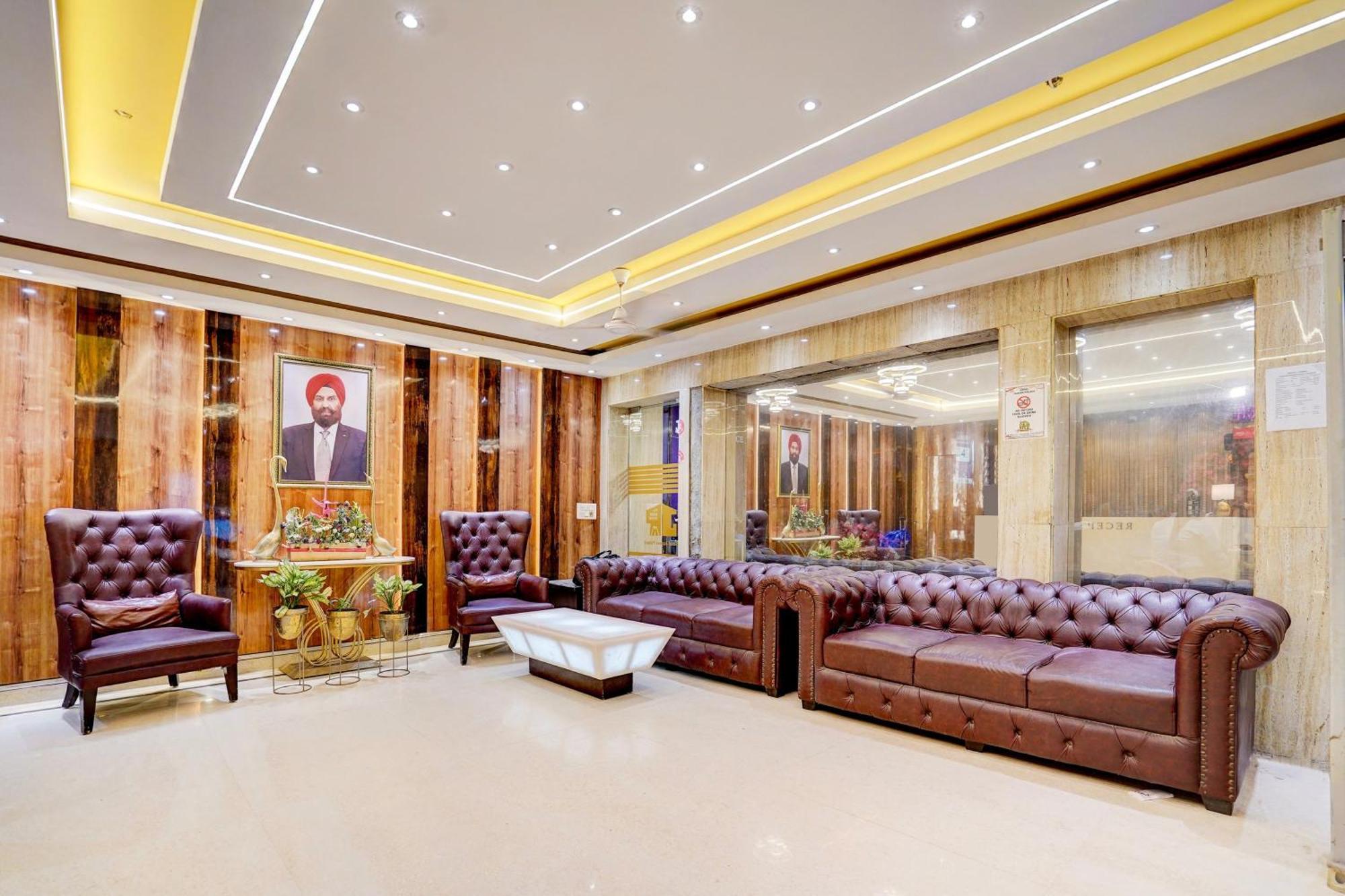 Super Townhouse Jageer Palace Near Mayapuri Chowk นิวเดลี ภายนอก รูปภาพ
